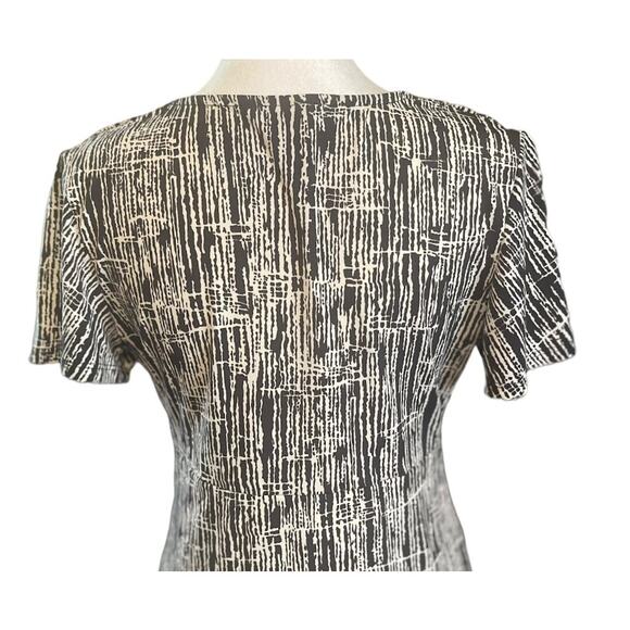 Daisy Fuentes Women's Top Black & White Abstract - Small - Picture 4 of 5